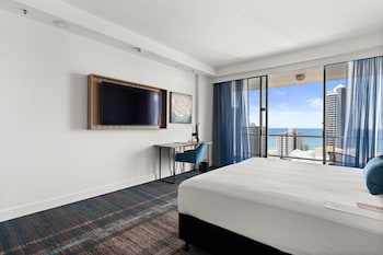 Room, 1 King Bed, Ocean View (High Floor)