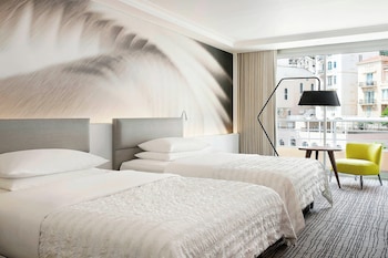 Superior Room, 2 Double Beds, City View