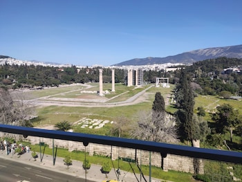 Superior Twin Room (Temple of Zeus View)