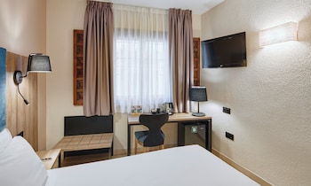 Basic Room (Individual)