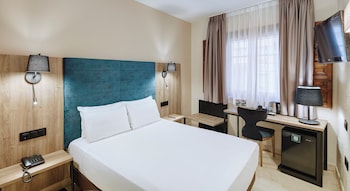 Basic Room (Individual)