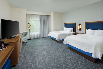 Room, 2 Queen Beds, Microwave