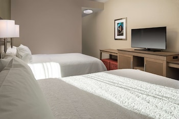 Room, 2 Queen Beds, Accessible, Non Smoking (Hearing)