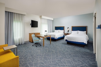 Studio, Multiple Beds, Accessible, Microwave (Mobility & Hearing, Roll-in Shower)