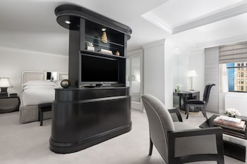 Junior Suite, 1 King Bed