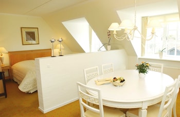 Executive Studio Suite