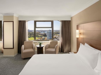 Deluxe Room, 1 King Bed, Harbor View