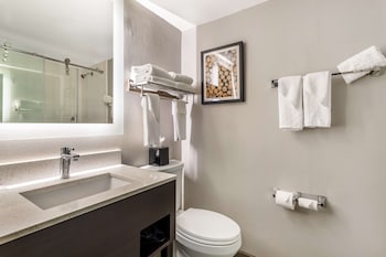 Standard Room, 2 Queen Beds, Non Smoking, Refrigerator & Microwave