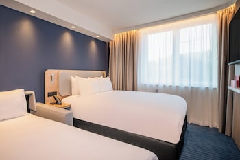 Standard Room, 1 Queen Bed with Sofa bed