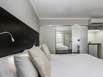 Premium Room, 1 King Bed