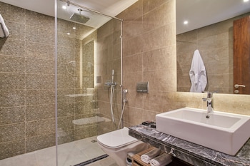 Deluxe Preferred Front Area
