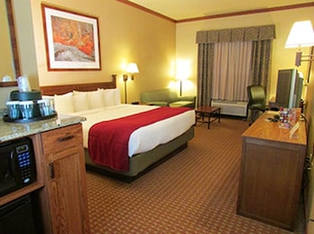 Room, 1 King Bed, City View