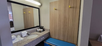 Suite, 1 King Bed