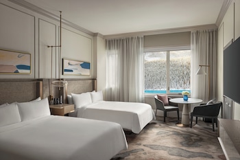 Deluxe Room, 2 Queen Beds