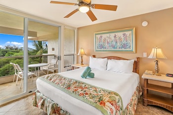 Deluxe Room, 1 Double Bed, Partial Ocean View (Comp)