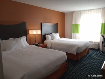 Room, 2 Queen Beds