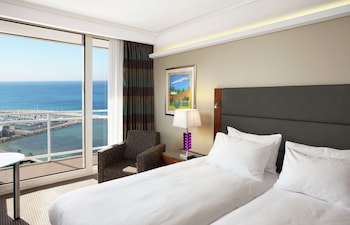 Twin Premium Deluxe Rooms with Sea View