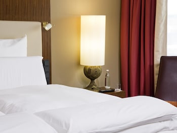 Superior Room, 1 King Bed