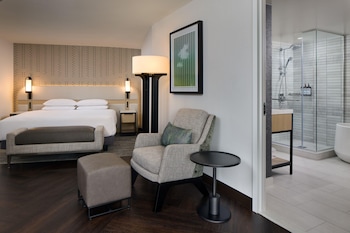 Suite (CAPITOL)