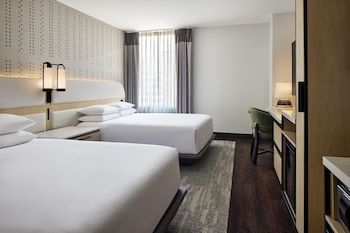 Room, 2 Double Beds (Accessible Tub)