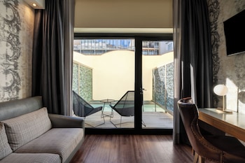Premium Room (Pool)