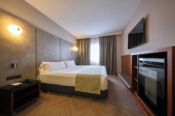 Premium Double Room Single Use