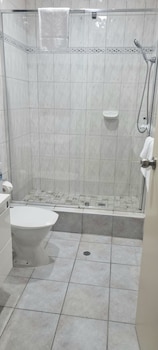 Serviced Apartment