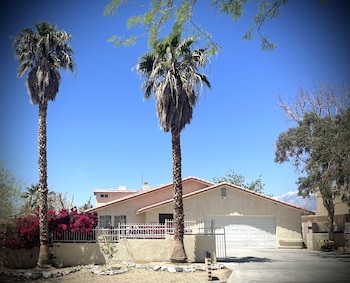 Family Villa, Multiple Beds (Villa Three, 300 Ft from Resort, 3 Be)