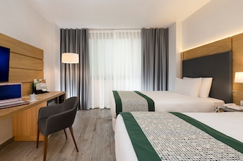 Premium Room, Non Smoking (2 Bed with Sofa Bed)