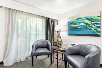 Hilyard Creekside Room, 1 King Bed