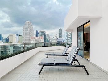 Junior Terrace Suite