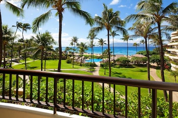 Room, 1 King Bed, Roll-in Shower, Ocean View (Mobility Accessible)