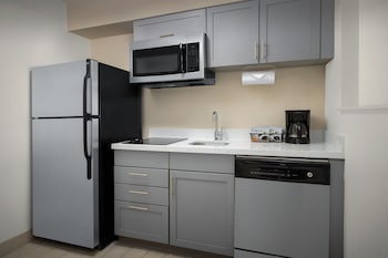 Suite, 1 Bedroom (Hearing Accessible)