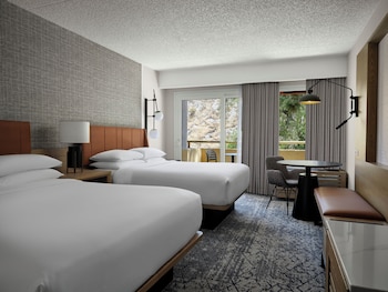 Room, 2 Double Beds, Balcony