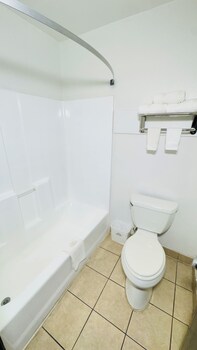 Deluxe Room, 1 Queen Bed with Sofa bed, Non Smoking