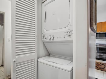 Condo, 1 Bedroom, Garden View (42D)