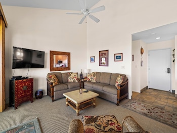 Condo, 1 Bedroom, Garden View (47E)