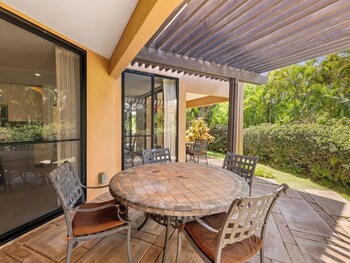 Condo, 2 Bedrooms, Garden View (3A)