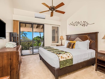 Condo, 2 Bedrooms, Ocean View (22F)