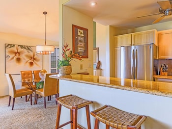 Condo (51D)
