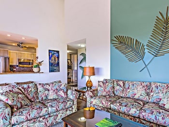 Condo (51D)