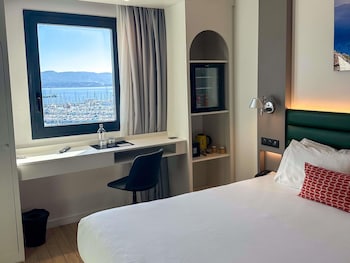 Classic Room, 1 Double Bed, Sea View
