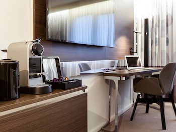 Executive Room, 1 Double Bed with Sofa bed