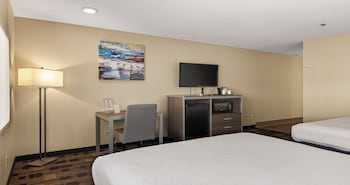 Standard Room, 2 Queen Beds, Accessible, Bathtub