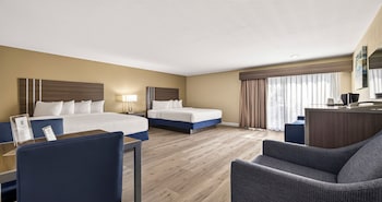 Standard Room, 2 Queen Beds, Non Smoking (Larger Room;with Sofabed)