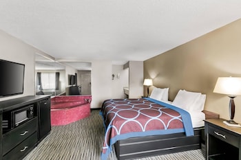Standard Room, 1 King Bed, Non Smoking, Jetted Tub