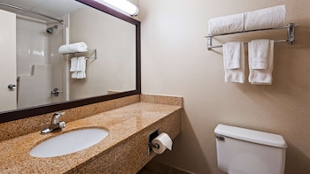 Suite, 2 Queen Beds, Non Smoking, Refrigerator & Microwave (with Sofabed)