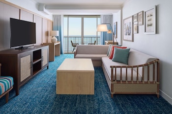 Club Suite, 1 King Bed with Sofa bed, Oceanfront