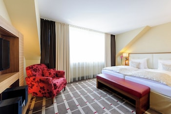 Privilege, Suite, 1 King Bed