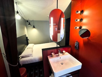 Standard Room, 1 Double Bed